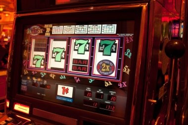 lapakbo mobile app interface for slot games and account service